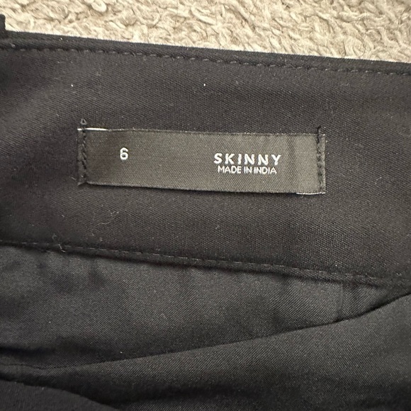 Worn once! Loft straight leg pant - Picture 4 of 4